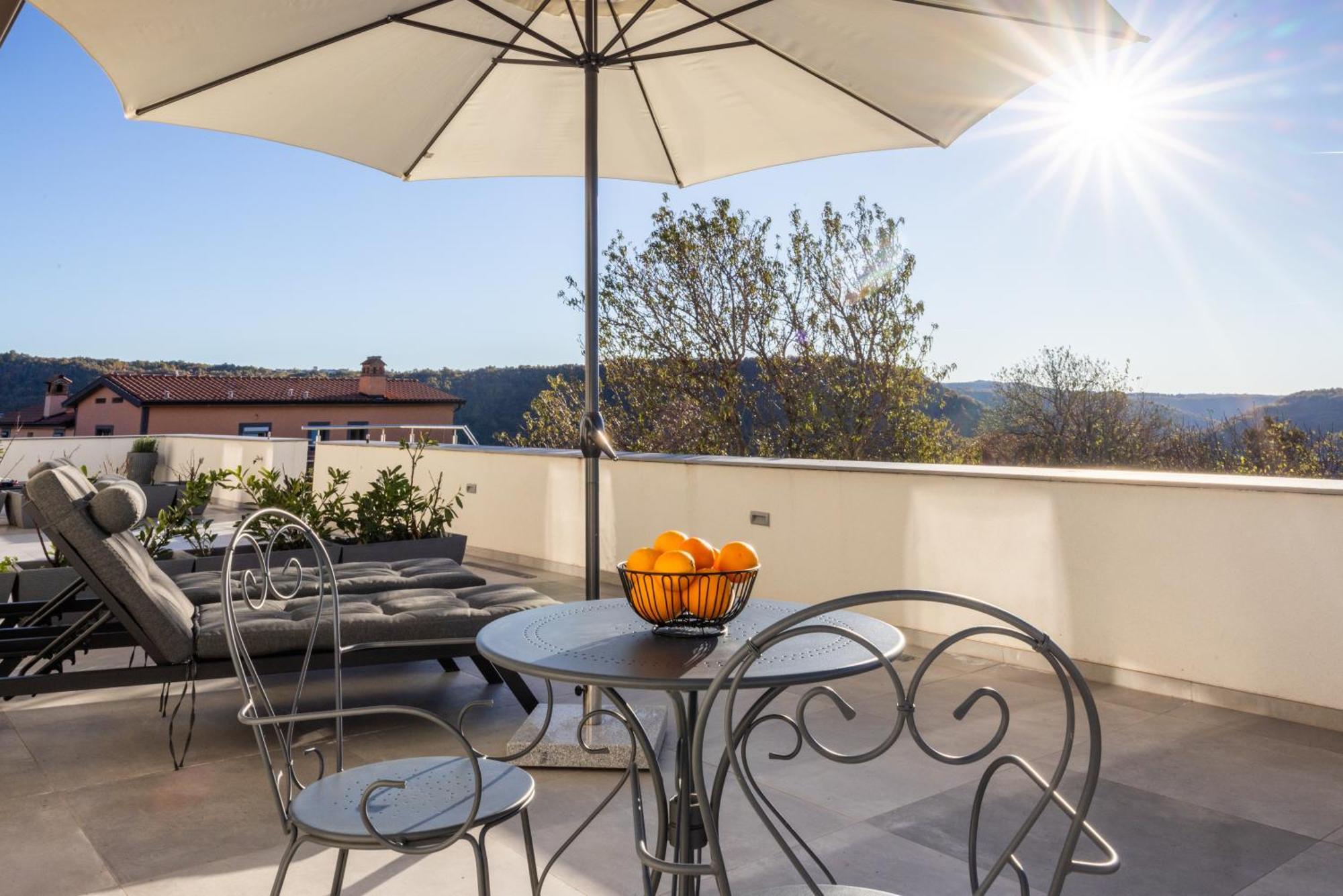 Stok - Rooms, Wine & Restaurant - Marezige, Koper Exterior photo